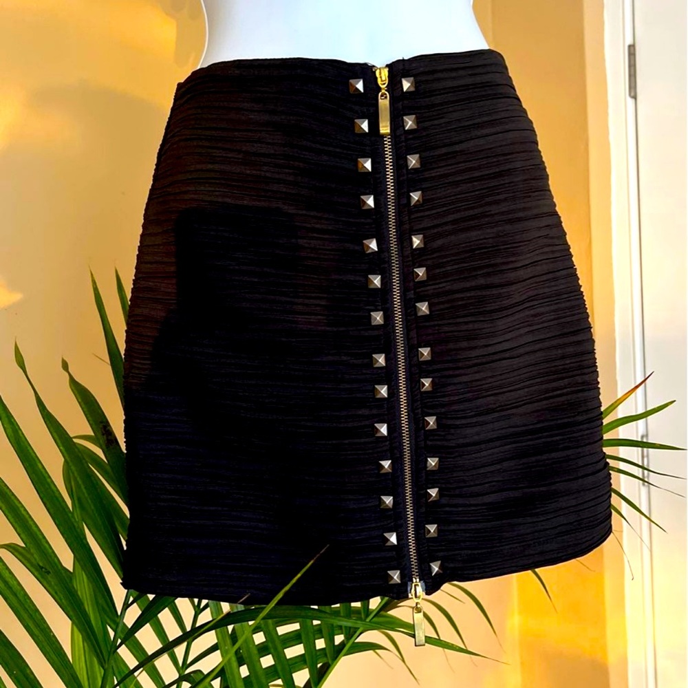 ❣️XXI black mini skirt size M